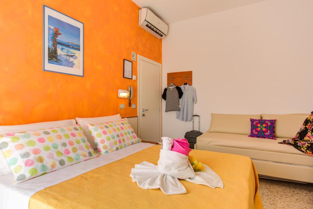 Hotel Puppi Католика Екстериор снимка